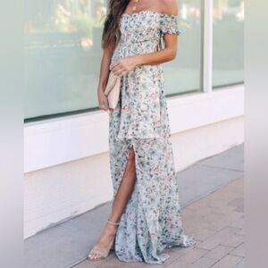 VICI | Off the Shoulder Maxi Floral Dress